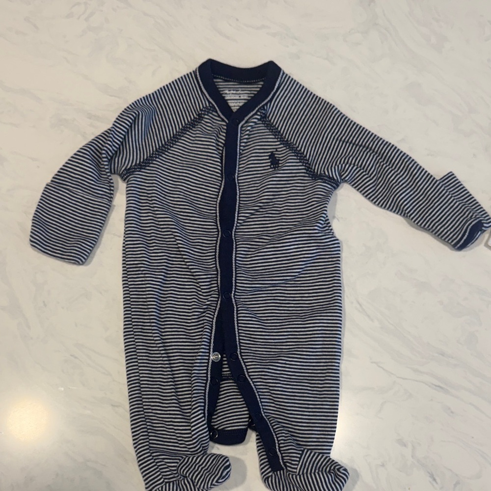 Multiple Brand Newborn bundle - Picture 3 of 12